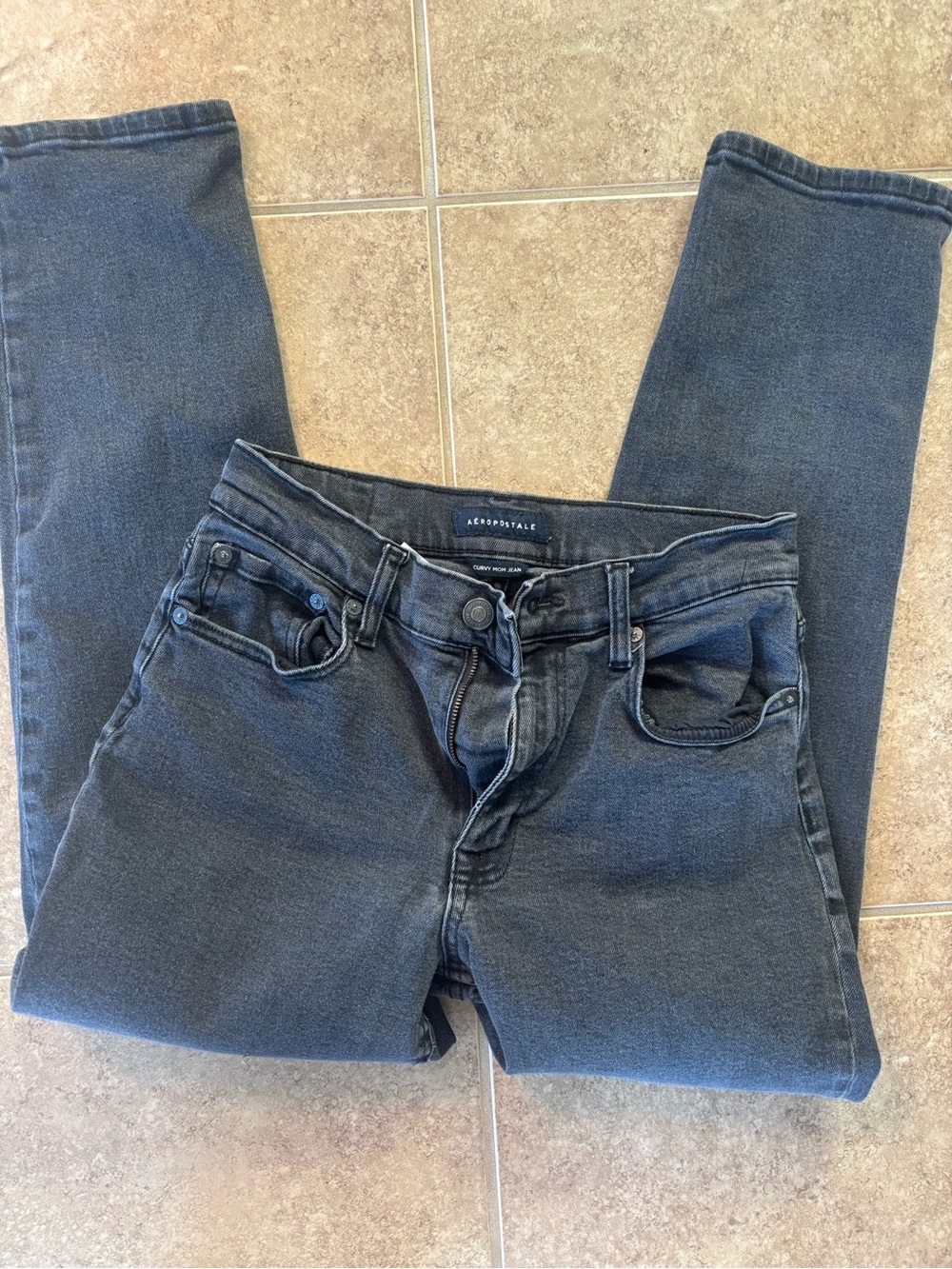 Aeropostale Women's curvy Mom Jean in charcoal